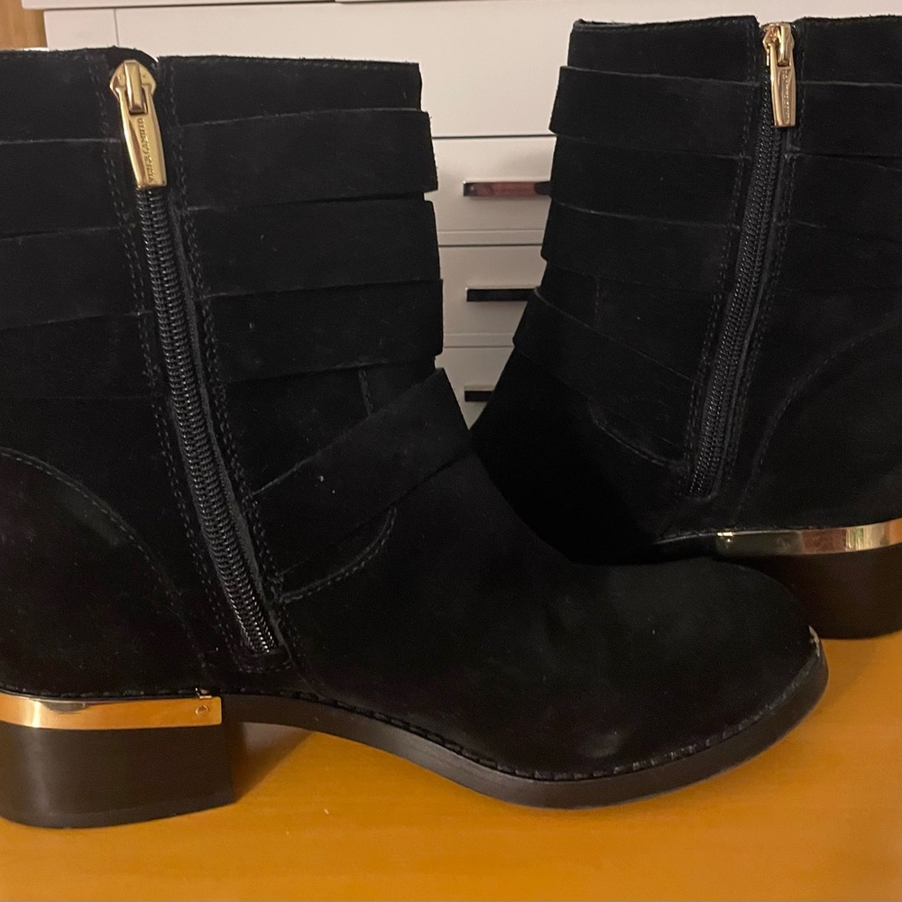 Vince Camuto Webey Black Suede Gold Buckles size 7.5